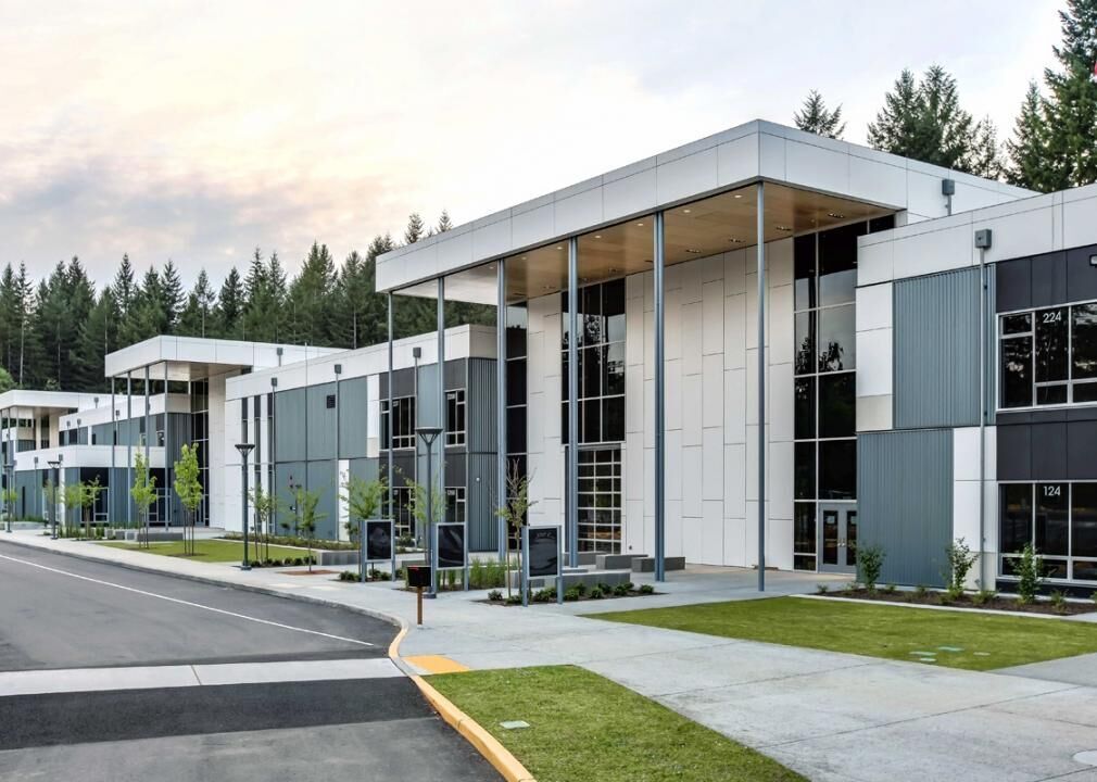 Washington: Tesla STEM High School